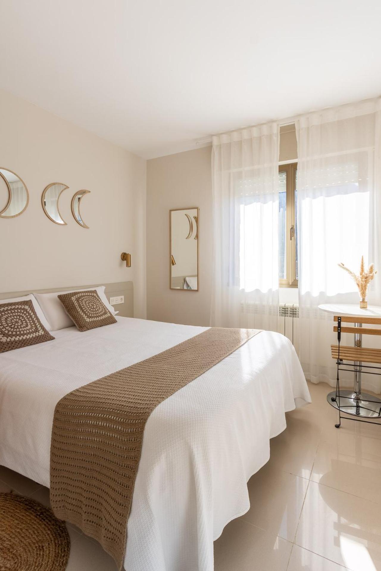 Hostal Lobrega Torrecilla en Cameros Екстериор снимка
